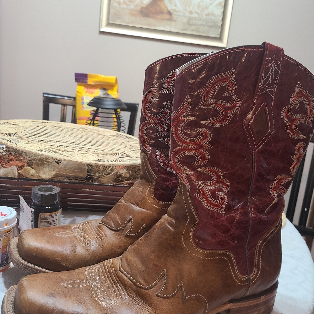 J B Dillon Boots